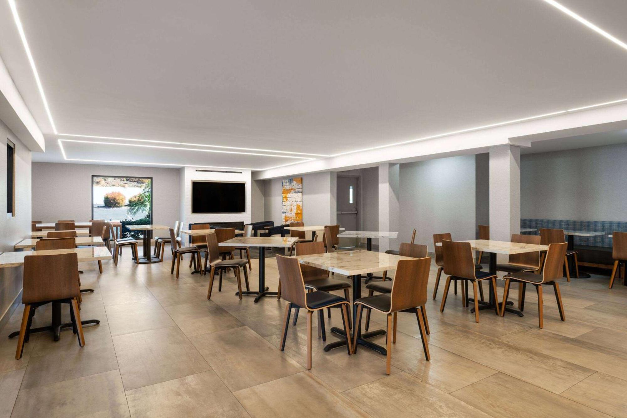 La Quinta Inn By Wyndham San Diego - Miramar Екстериор снимка